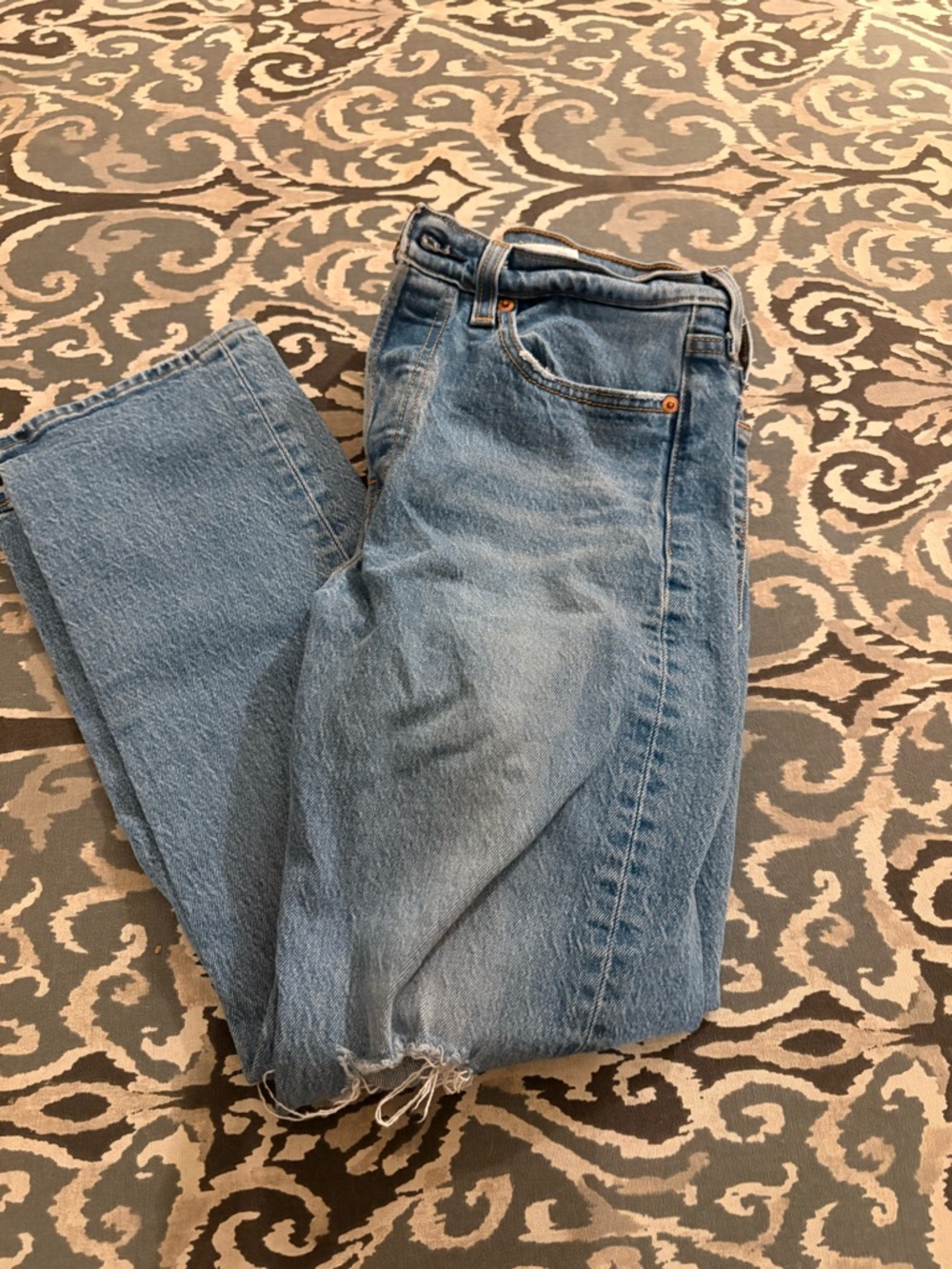 Levi's High-Rise Light Blue Straight-Leg Jeans